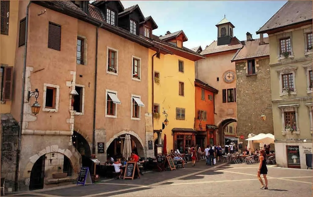 Jasmine Suite Vieille Ville Annecy 0*,  France